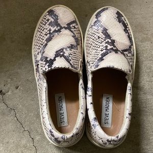 Steve Madden size 6